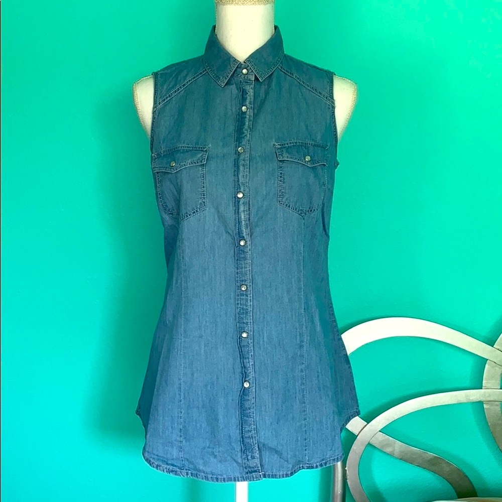 Chambray Sleeveless Top
